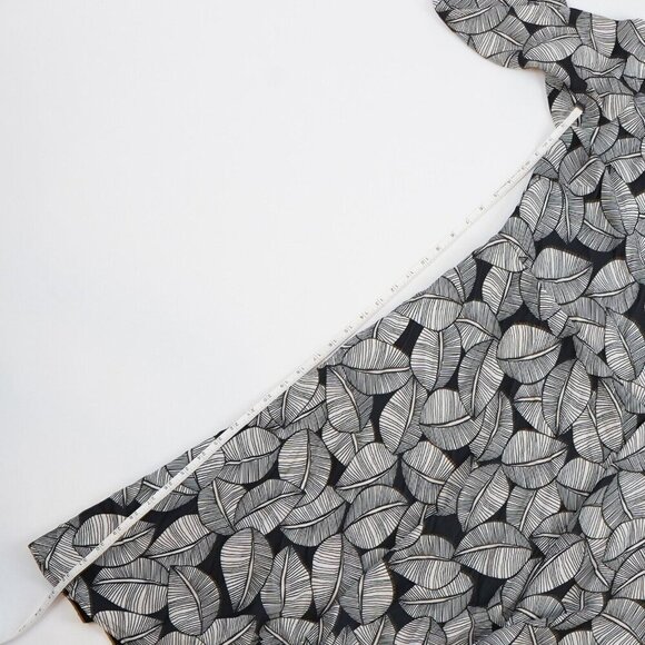 Natori Leaves of Paradise Asymmetrical Dress - Size 8 - EUC - Picture 8 of 9